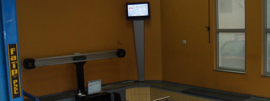 Centriranje trapa 3D, CCD kamerama. Centriranje trapa 3D, CCD kamerama.